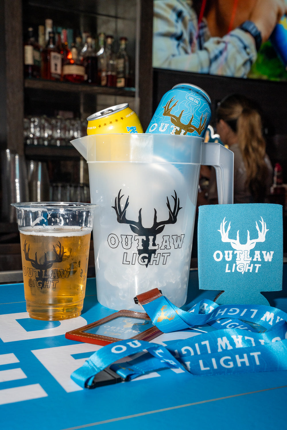 Outlaw Pitcher 64oz